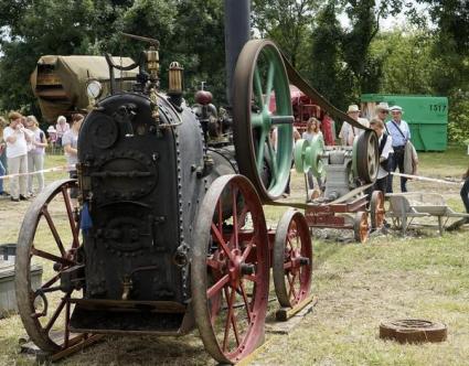 Les vieilles mecaniques a l arret pour deux ans reference